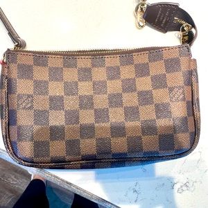 FAke LV purse